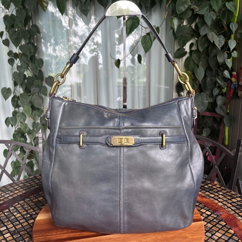 Coach Vintage Chelsea Dark Blue Hobo Shoulder Bag Brass Hardware #17816